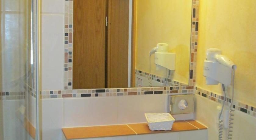 Tommes Gaestehaus Zur Muehle Schmallenberg Phòng bức ảnh