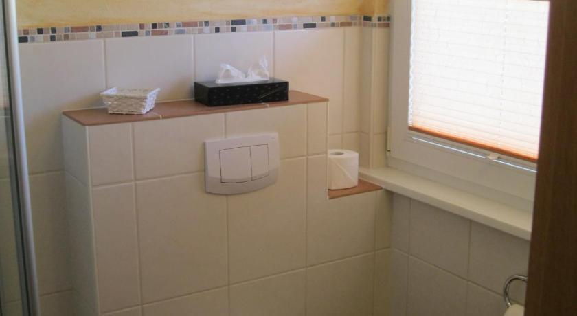 Tommes Gaestehaus Zur Muehle Schmallenberg Phòng bức ảnh