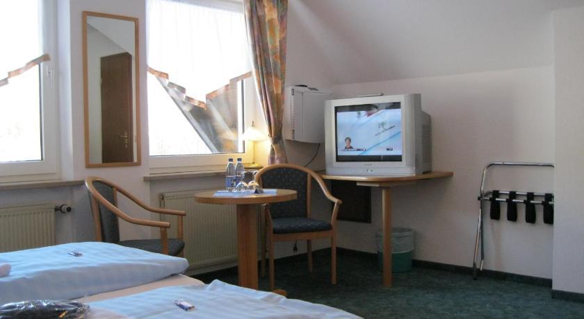 Tommes Gaestehaus Zur Muehle Schmallenberg Phòng bức ảnh