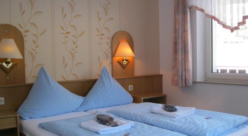 Tommes Gaestehaus Zur Muehle Schmallenberg Phòng bức ảnh